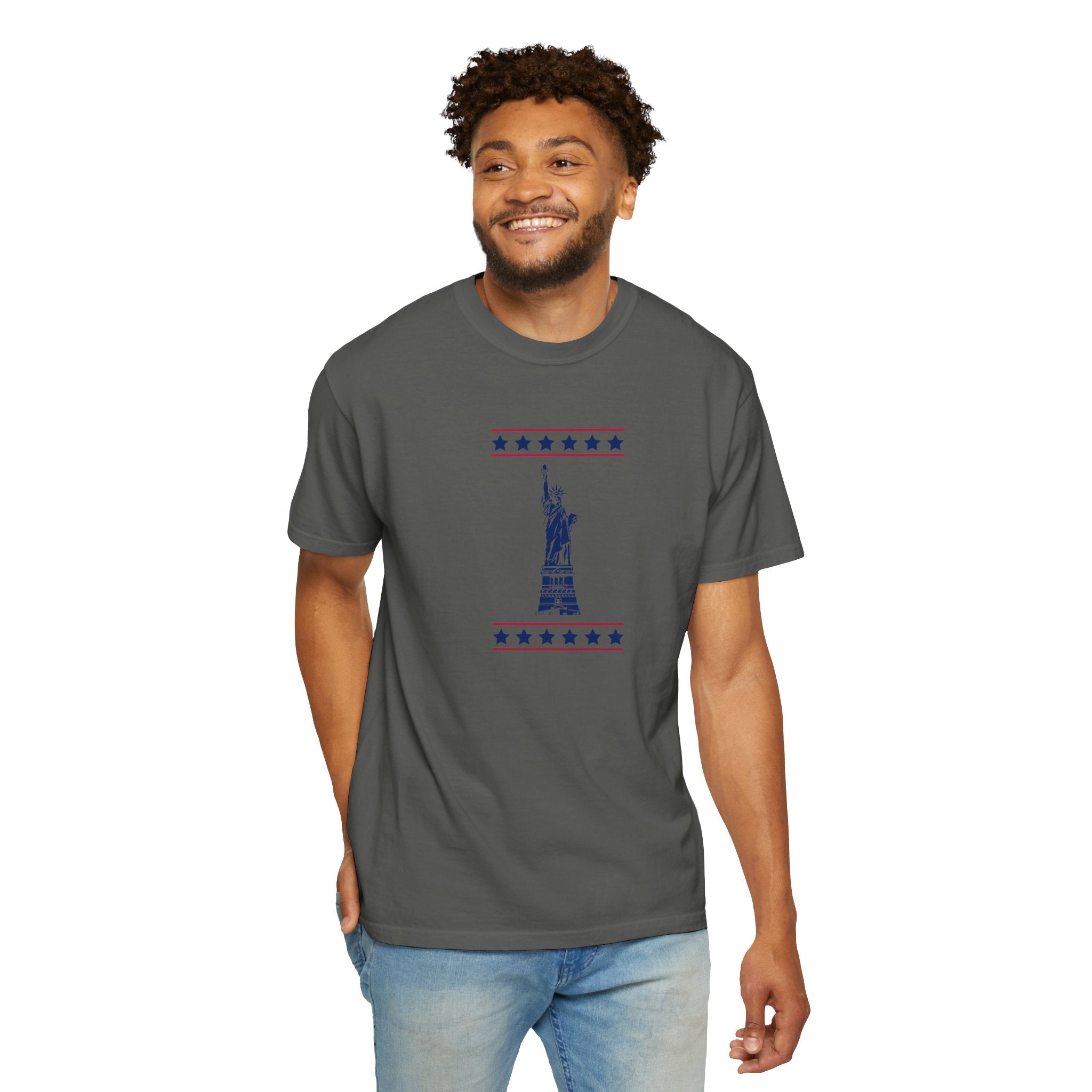 Patriotic Statue of Liberty T-shirt | Unisex | 100% Cotton | American Pride Spirit